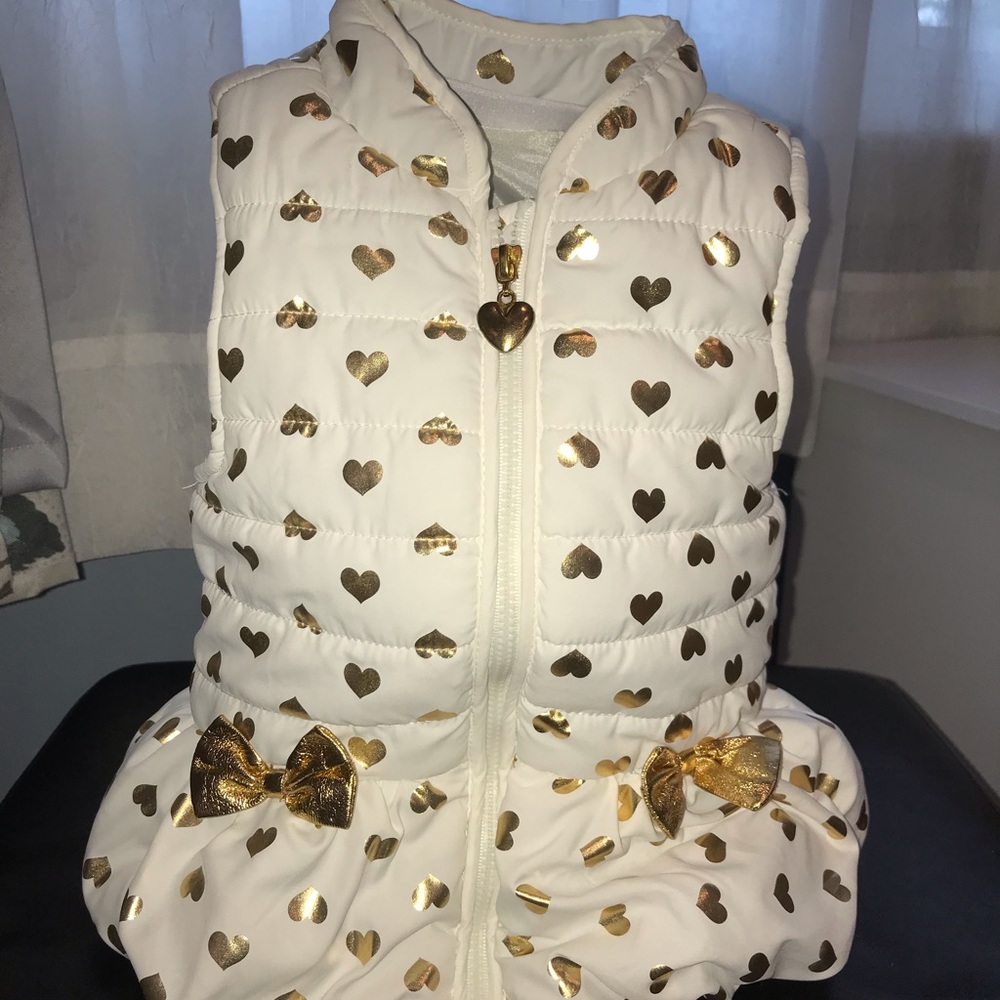 Adorable Gold Heart Vest perfect for toddler!!
